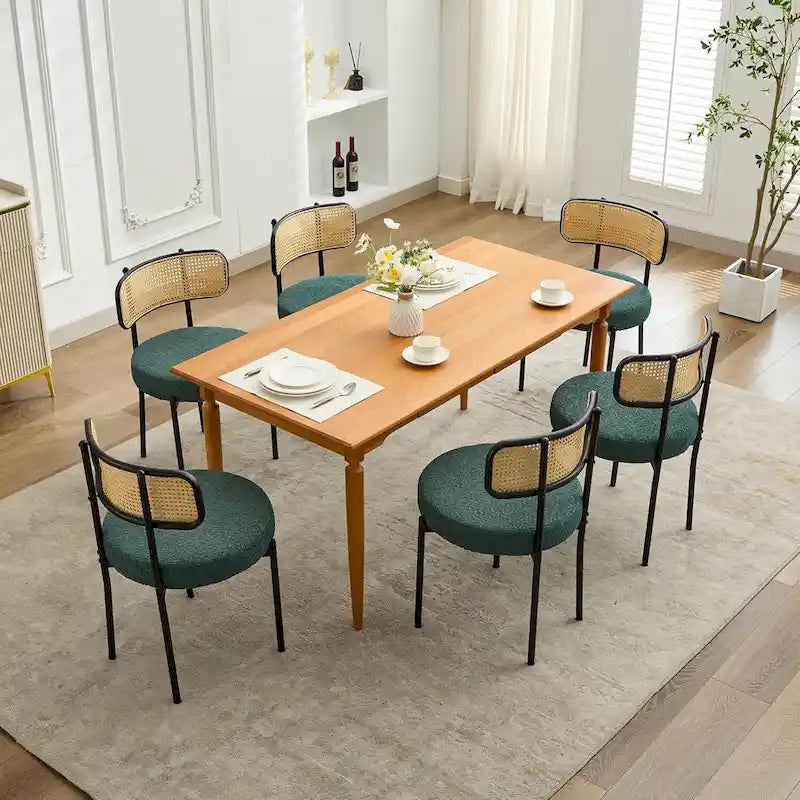 Mid-Century Modern Dining Chairs – Stylish & Comfortable Seating